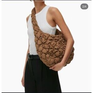 Like New Aritzia Babaton Curator Bigger Bag in Tan Brown